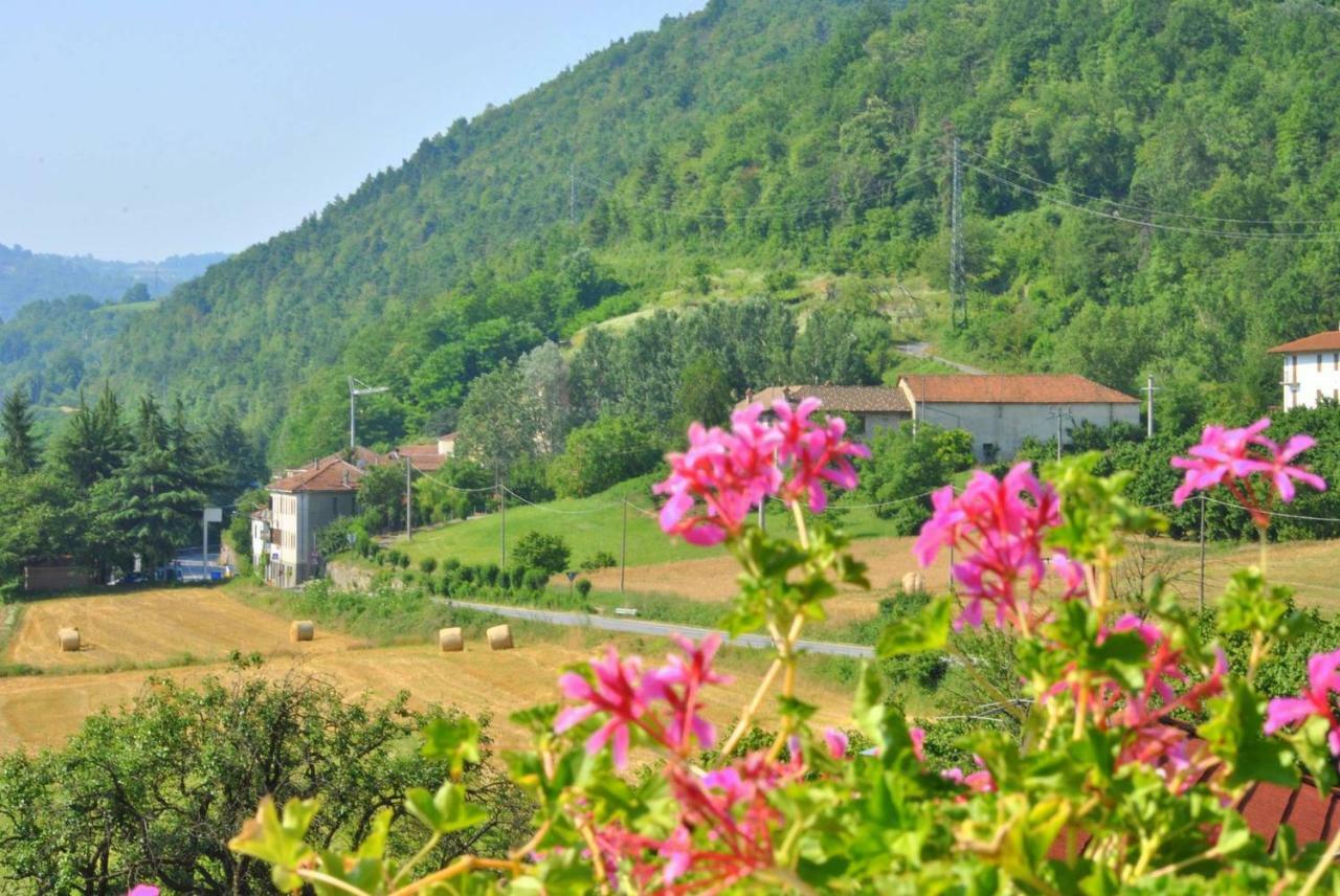 B&B Le Coccinelle Torre Bormida Luaran gambar