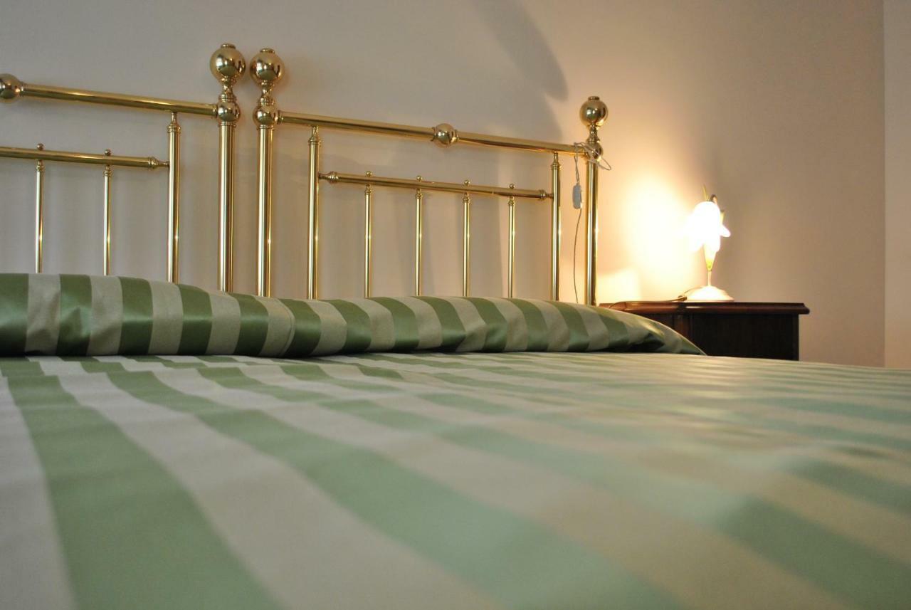B&B Le Coccinelle Torre Bormida Luaran gambar