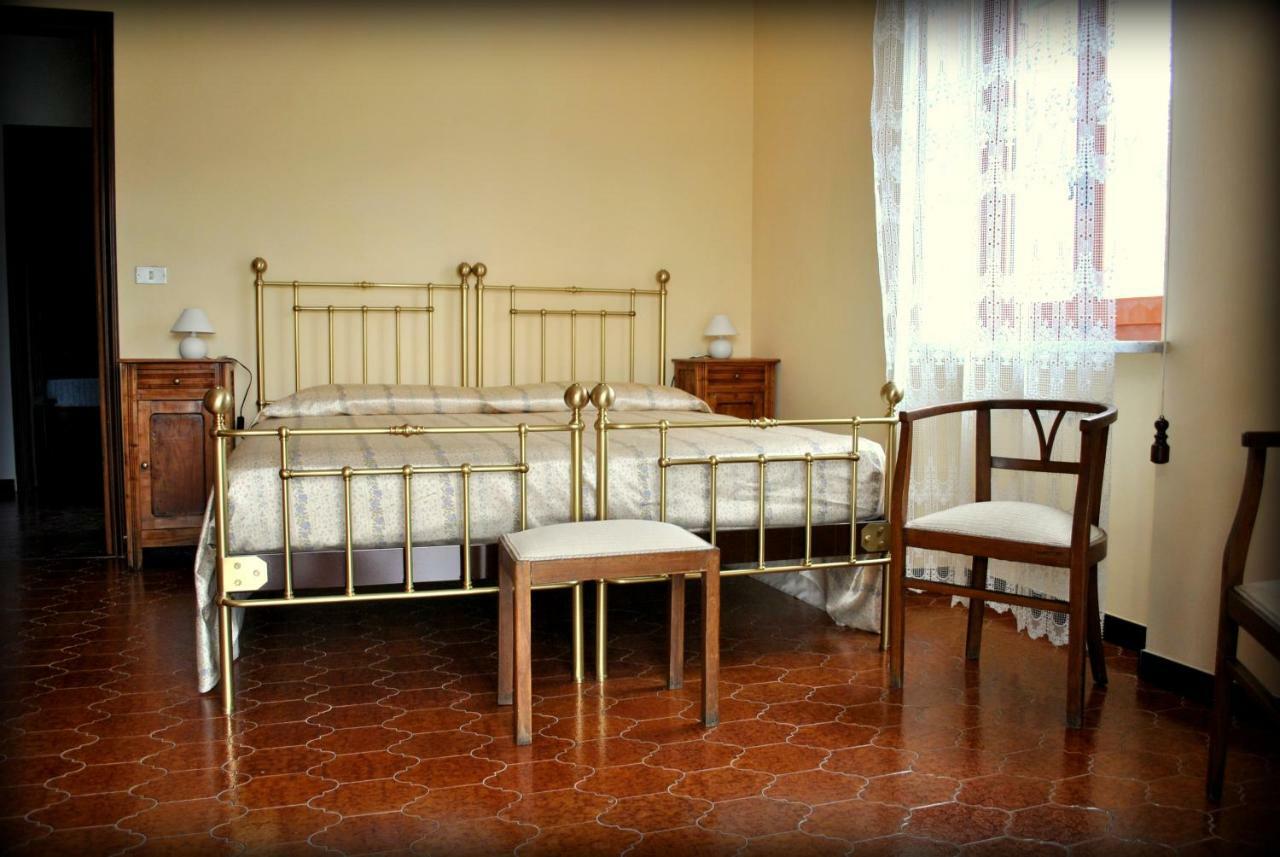 B&B Le Coccinelle Torre Bormida Luaran gambar